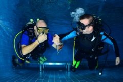 <b>ǱˮȦȤ�ţ���˵��û��˵����</b>