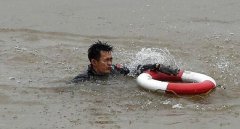 <b>����Ӷ���ǱˮԱ��ν���ˮ�¾�Ԯ</b>